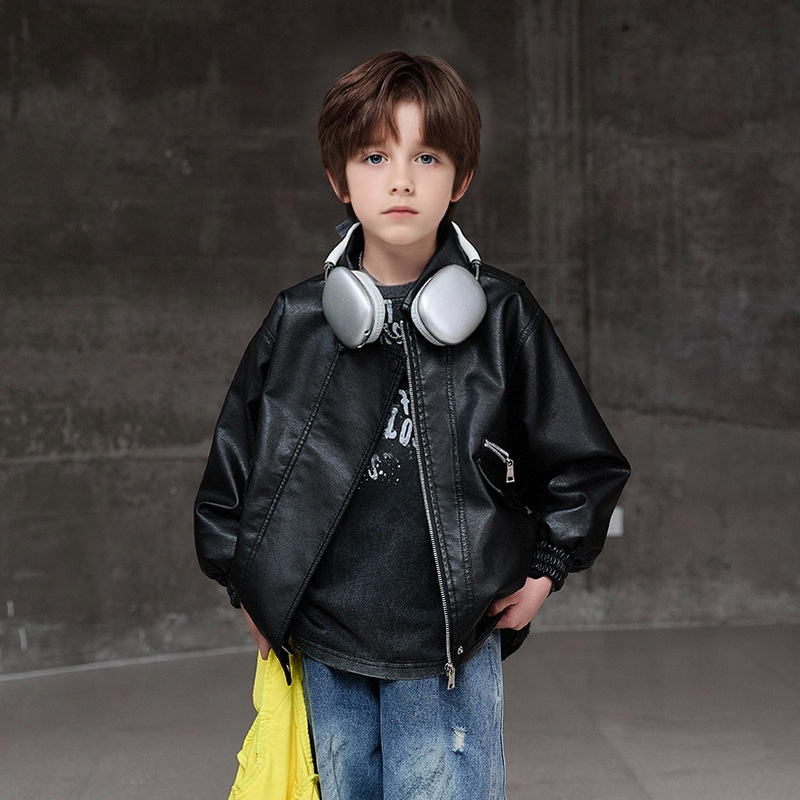 เสื้อโค้ทกันน้ำกันลมสีเขียวเข้ - Streetwear Brand Designer บทวิจารณ์และราคา