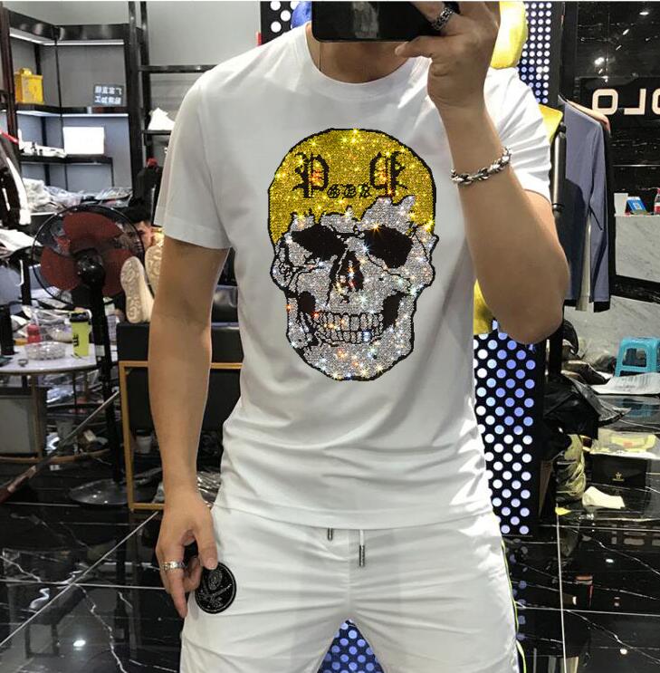 เสื้อยืดผู้ชายสามสีใหม่ ดีไซน์ - Gothic Streetwear Brand บทวิจารณ์และราคา